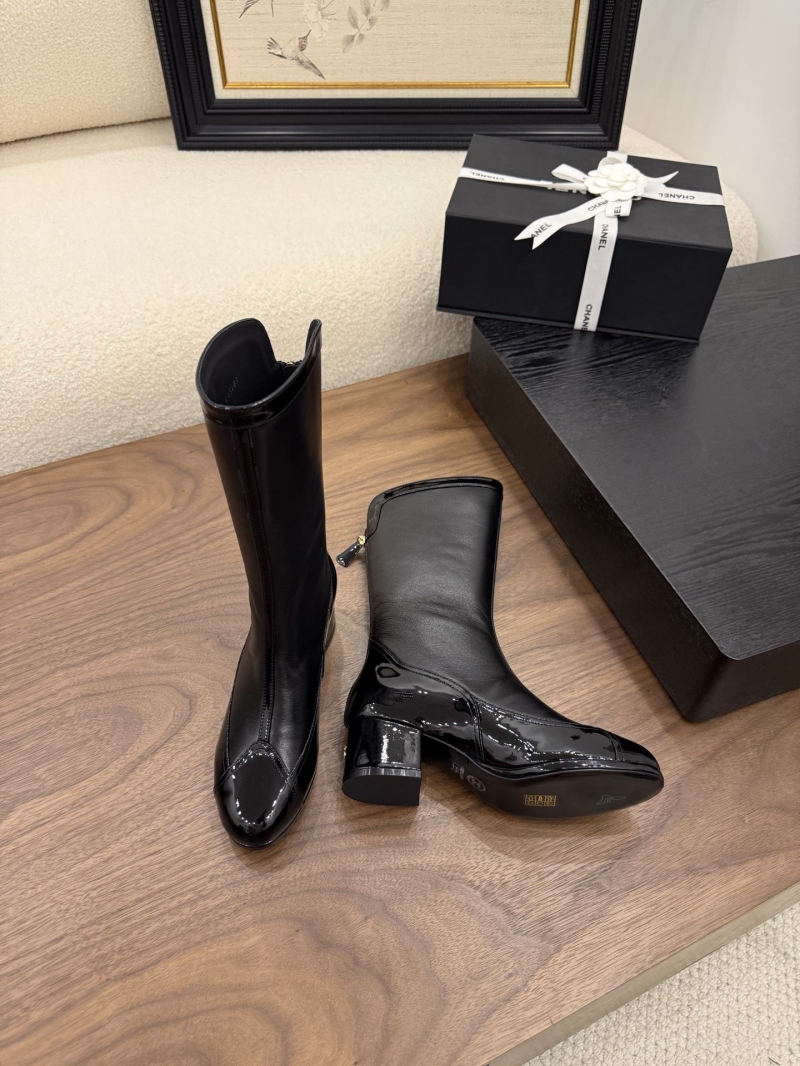 Ch**el boots